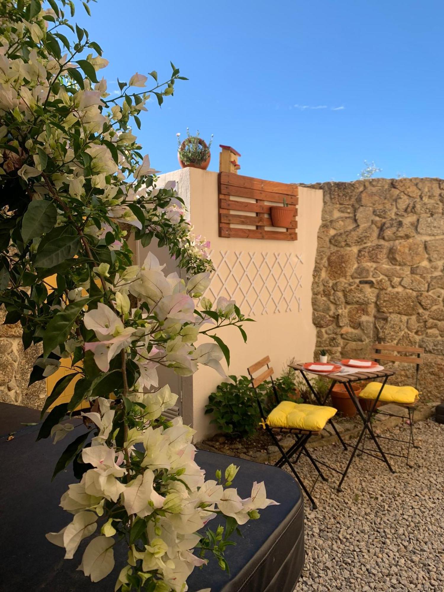 Encanto Casa Com Spa Jacuzzi Open Space Tinalhas Esterno foto
